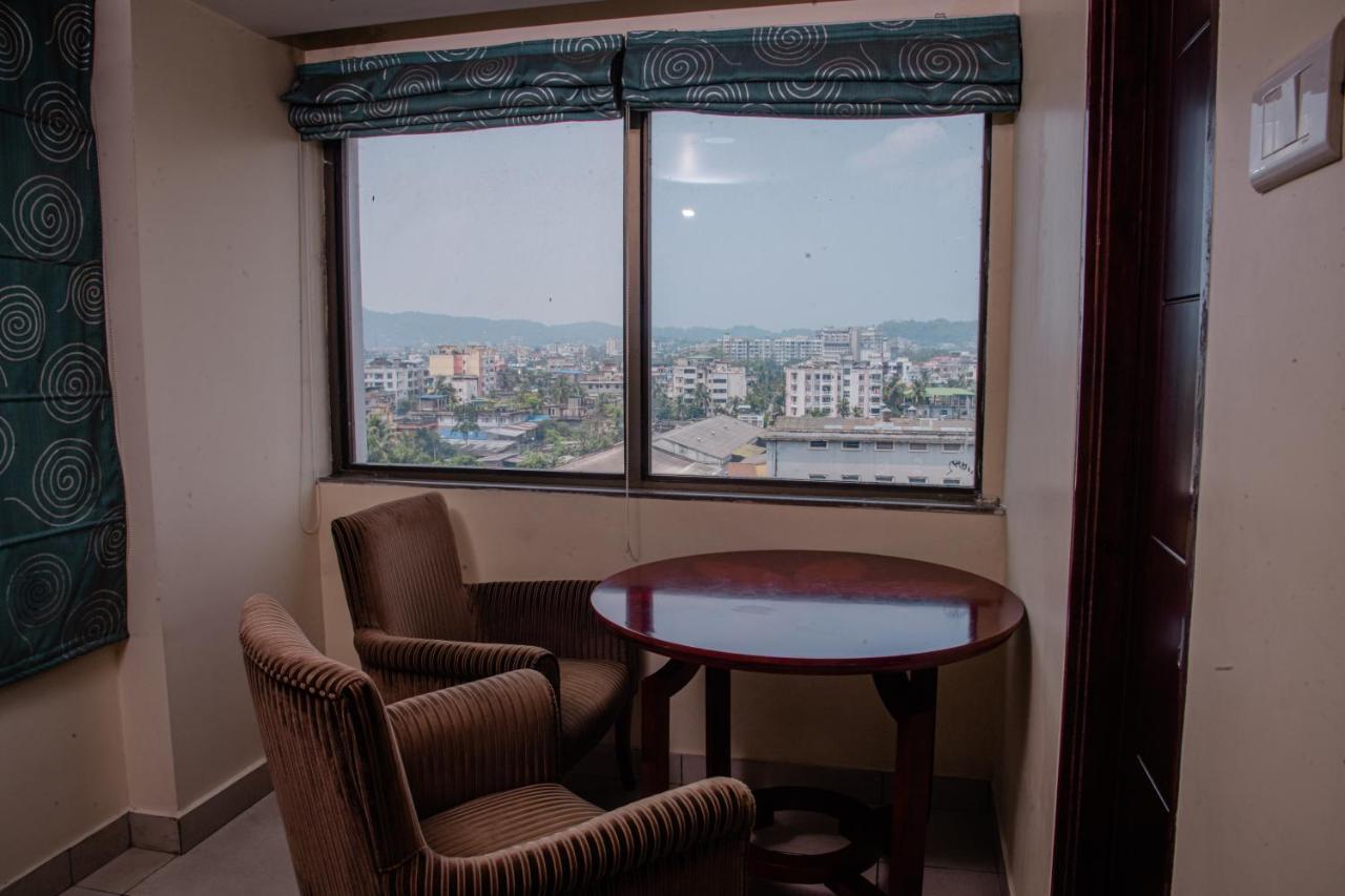 Hotel Gateway Grandeur Guwahati Bagian luar foto