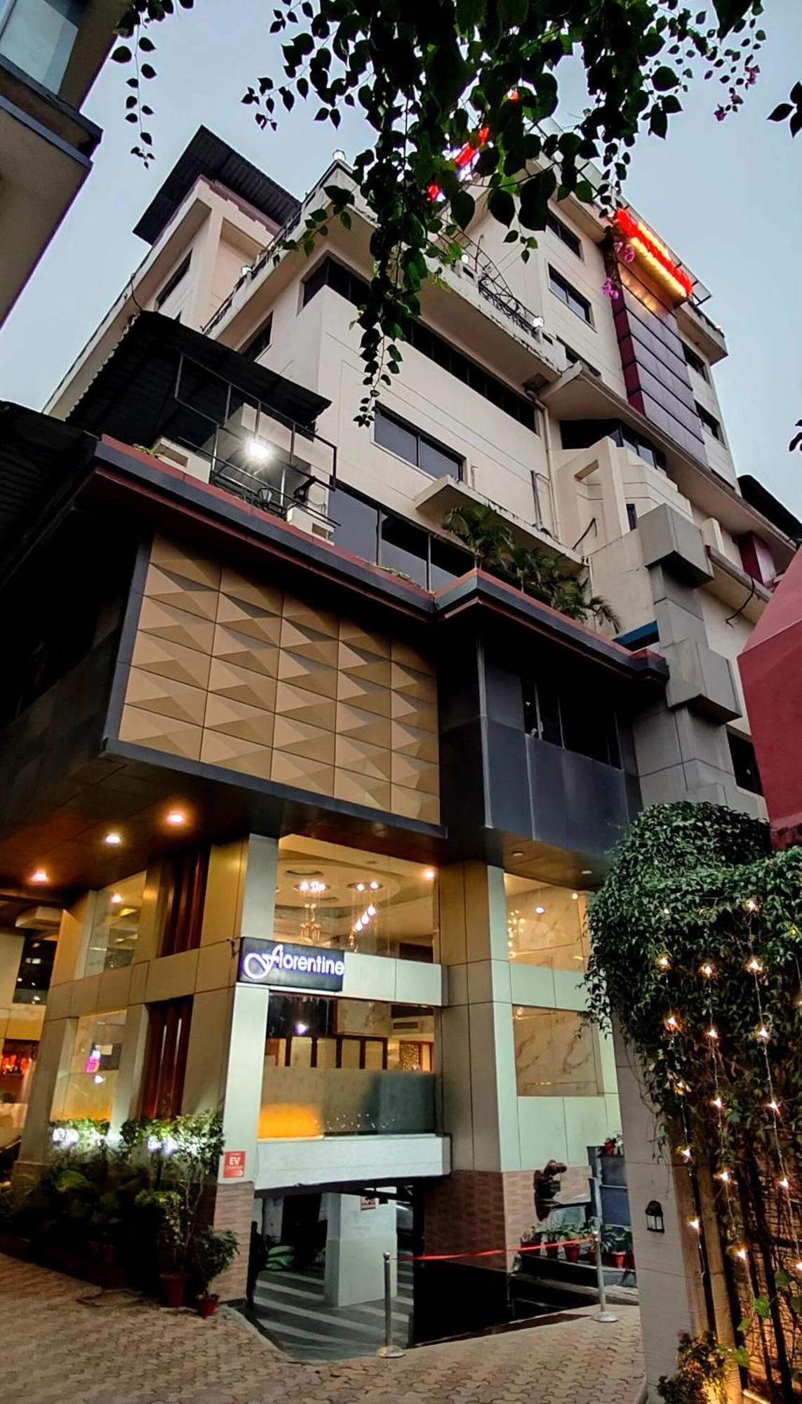 Hotel Gateway Grandeur Guwahati Bagian luar foto